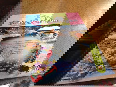 EFTELING - diverse folders, informatie enz - JAREN 1998 - 1999 - 2000 - 5