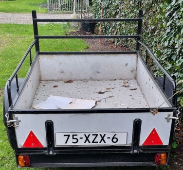 Aanhangwagen van trespa - 1