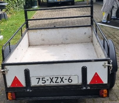 Aanhangwagen van trespa - 2