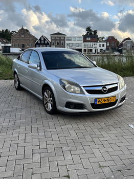 Opel Vectra C - 1