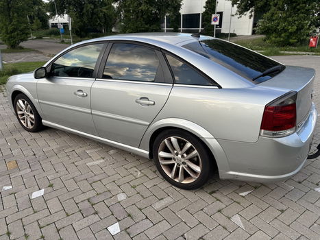 Opel Vectra C - 2