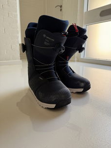 Nidecker snowboard schoenen maat 44 – met gratis Burton bindingen