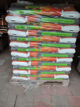 Tekoop houtpellets wit en bruin van het merk Plospan in 10 & 14 kg zakken - 4