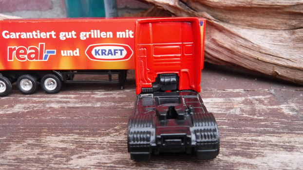 Mooi schaalmodel M.A.N TGA - 3