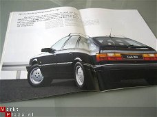 00450 Nederlandstalige Brochure Audi 200 6/90